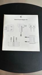 Apple World Travel Adapter Kit - Zo goed als nieuw, Ophalen of Verzenden, Zo goed als nieuw