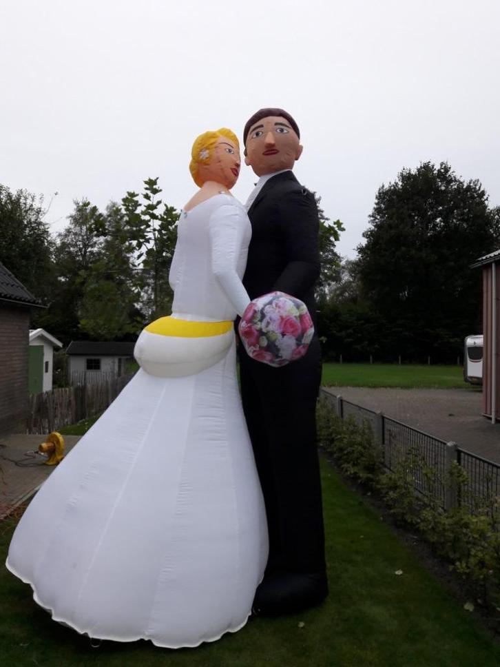 gaat er iemand binnenkort trouwen ? vanaf 25 euro 3 dagen, Hobby en Vrije tijd, Feestartikelen | Verhuur, Zo goed als nieuw, Ophalen