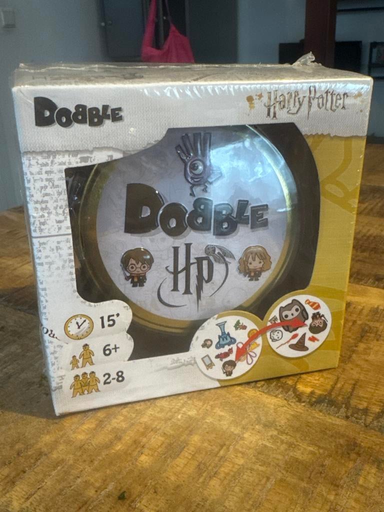 Dobble Harry Potter - nieuw in verpakking, Drie of vier spelers, Ophalen of Verzenden, Nieuw