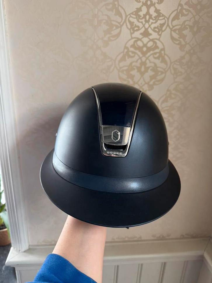 Samshield Miss shield Swarovski glans blauw, Dieren en Toebehoren, Paardrijkleding, Zo goed als nieuw, Cap, Dressuur, Ophalen of Verzenden