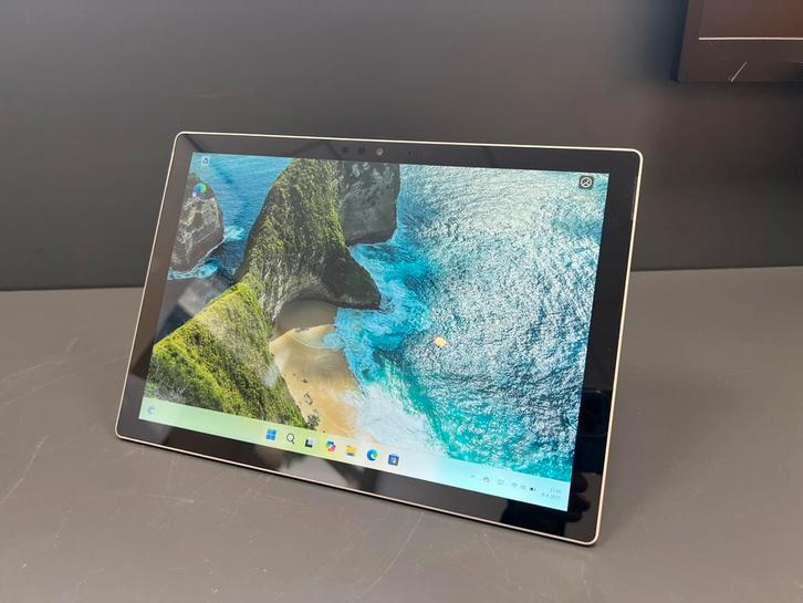 Microsoft Surface Pro 6 1796 128GB / i5 8Gen Windows 11Pro, Computers en Software, Windows Tablets, Zo goed als nieuw, Wi-Fi, 12 inch
