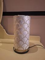 Sfeervol schelpen lampje, Huis en Inrichting, Lampen | Tafellampen, Ophalen of Verzenden, Minder dan 50 cm