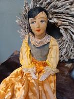 Antieke Franse Sofa Doll, Verzamelen, Poppen, Ophalen of Verzenden, Zo goed als nieuw, Pop