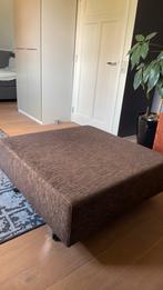 Grote bruine hocker, Ophalen, Gebruikt