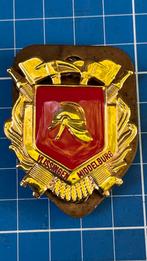 Brandweer borst embleem VLISSINGEN MIDDELBURG oud model, Ophalen of Verzenden, Landmacht, Nederland, Embleem of Badge