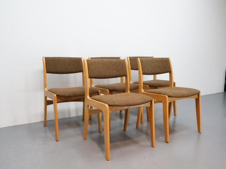 Vintage eetkamerstoelen| Skovby Denmark | Set van 5, Huis en Inrichting, Stoelen, Gebruikt, Vijf, Zes of meer stoelen, Stof, Bruin