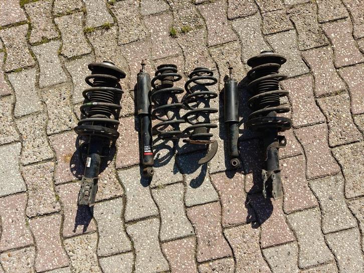 Saab 9-3 2011 Griffin TTid Schokbrekers, Auto-onderdelen, Ophanging en Onderstel, Saab, Gebruikt, Ophalen of Verzenden
