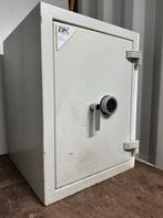 Zware Brandkast / Kluis  /garagekluis / rdw - 155kg, Ophalen, Brandkast