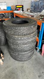 235/85r16 nokian hakkapeliitta voor landrover defender, Ophalen, Gebruikt