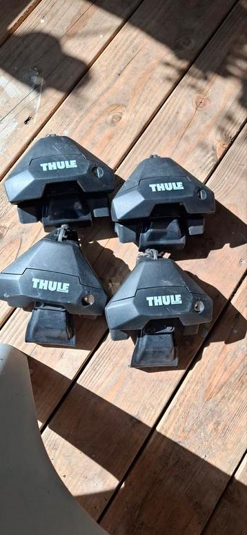 Thule Evo Clamp 710500 + Kit 145269 Dakdragers seat leon fr beschikbaar voor biedingen