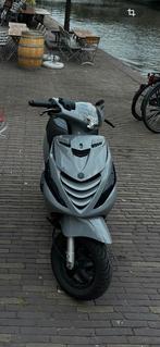 Zip 4t v2 2016, Ophalen, Zo goed als nieuw, Benzine, Zip