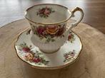 Elizabethan Bone China kop en schotel, Antiek en Kunst, Antiek | Servies los, Ophalen of Verzenden