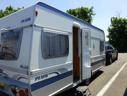 caravan Fendt, Caravans en Kamperen, Caravans, Particulier, tot en met 4, Rondzit, Fendt, Vast bed, Kachel, Koelkast, Mover, Ringverwarming