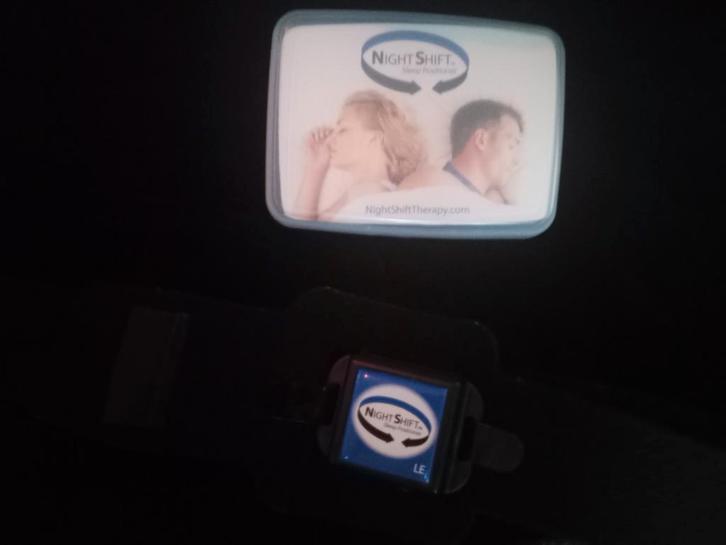 NightShift Slaap Positionering - Snurk Preventie, Sport en Fitness, Hartslagmeters, Zo goed als nieuw, Overige merken, Ophalen of Verzenden