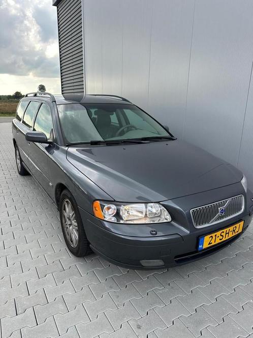 Volvo V70 2.4 D5 Edition I rijdt en schakelt goed !, Auto's, Volvo, Bedrijf, Te koop, V70, ABS, Airbags, Airconditioning, Alarm