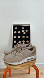 Nike Air Max 1 Patch Pack Sand painted outsole 45.5, Overige kleuren, Nike, Ophalen of Verzenden, Sneakers of Gympen