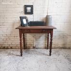 Antieke kleine tafel eiken met grenen en gote lade, Antiek en Kunst, Antiek | Meubels | Tafels, Ophalen of Verzenden
