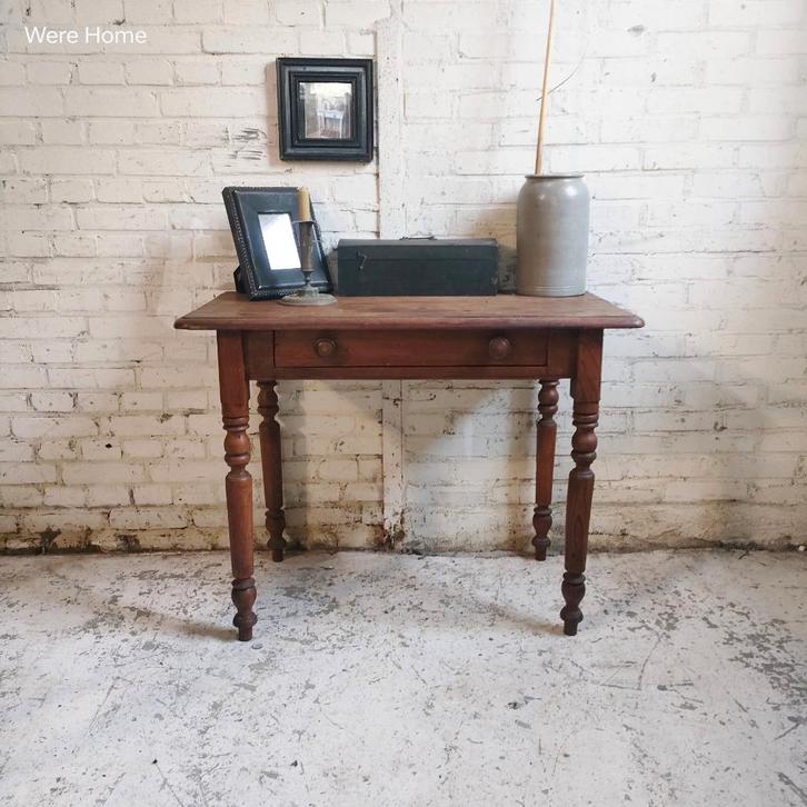 Antieke kleine tafel eiken met grenen en grote lade, Antiek en Kunst, Antiek | Meubels | Tafels, Ophalen of Verzenden