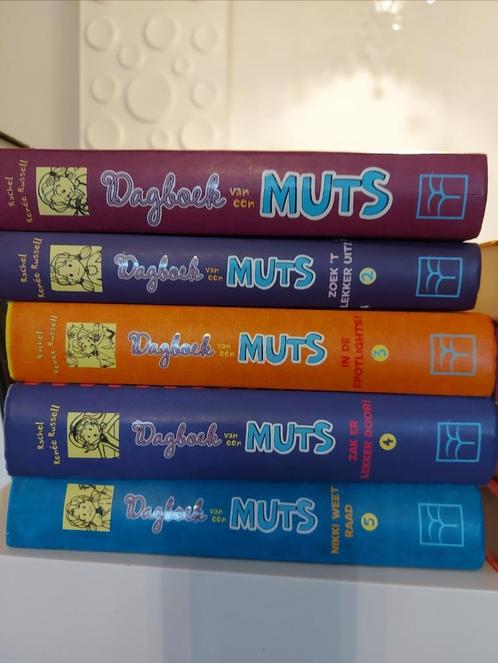 9x Dagboek van een Muts boeken, Boeken, Kinderboeken | Jeugd | 10 tot 12 jaar, Zo goed als nieuw, Fictie, Ophalen of Verzenden