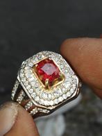 Red Spinel, 18 tot 19, Heer, Zo goed als nieuw, Met edelsteen