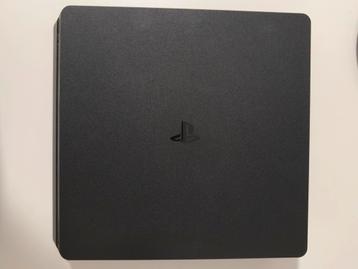 PS4 Slim 500 GB beschikbaar voor biedingen