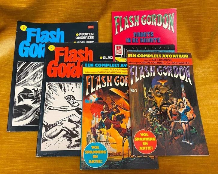 Flash Gordon / diverse albums - zie omschrijving !, Boeken, Stripboeken, Zo goed als nieuw, Meerdere stripboeken, Ophalen of Verzenden