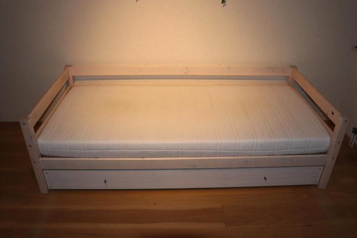 Lifetime 90x200 whitewash kinderbed met slaaplade HIT ZGAN, Kinderen en Baby's, Kinderkamer | Bedden, Zo goed als nieuw, 180 cm of meer