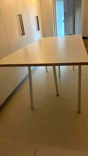 HAY loop stand tafel wit 180cm beschikbaar voor biedingen