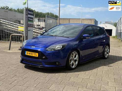 Ford Focus 2.0 EcoBoost ST-2, Auto's, Ford, Bedrijf, Te koop, Focus, ABS, Airbags, Airconditioning, Boordcomputer, Centrale vergrendeling