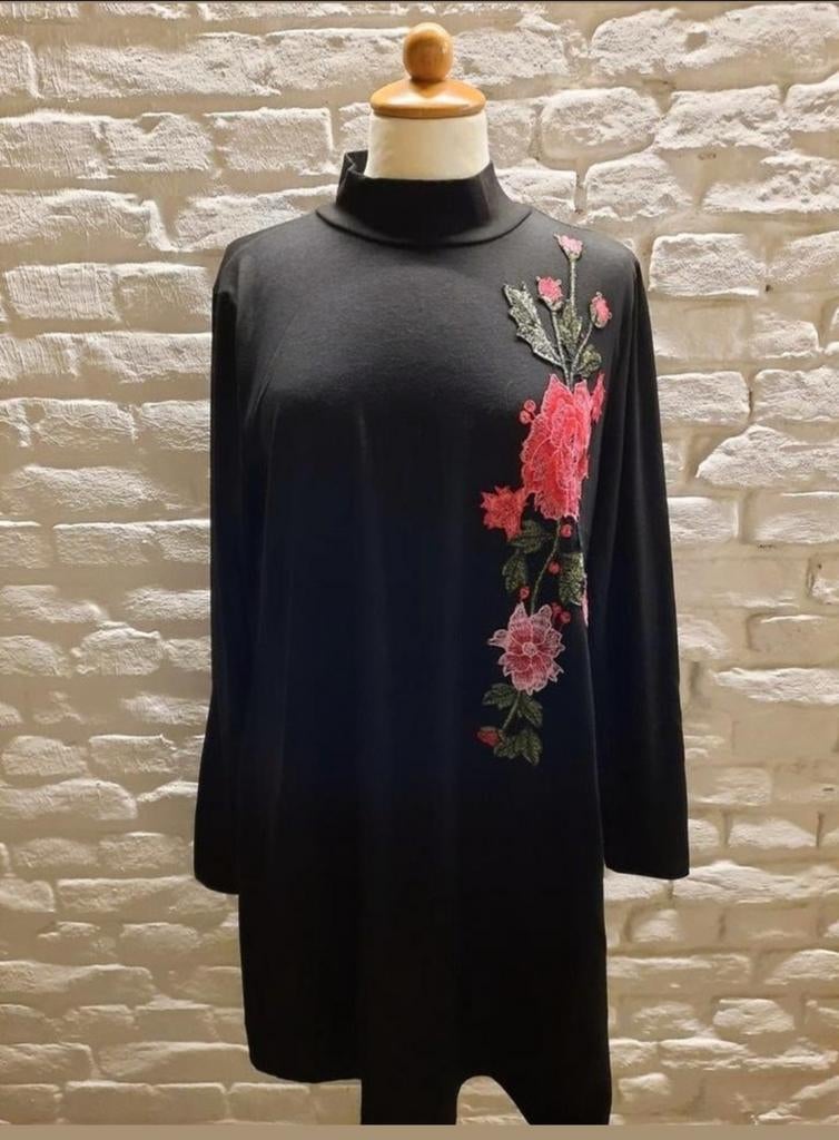 Shein Zwarte Jurk Maat 40, Kleding | Dames, Jurken, Zo goed als nieuw, Maat 38/40 (M), Zwart, Knielengte, Verzenden