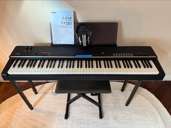 Yamaha CP4 Stage digitale piano, Muziek en Instrumenten, Piano's, Zo goed als nieuw, Piano, Zwart, Digitaal, Ophalen