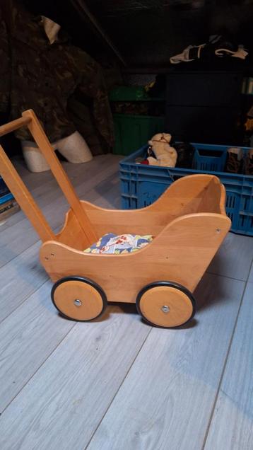 Houten Poppenwagen - Klassiek Speelgoed! beschikbaar voor biedingen