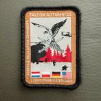 Patch Falcon Autumn 22 11 Luchtmobiele Brigade, Verzamelen, Ophalen, Landmacht, Nederland, Embleem of Badge