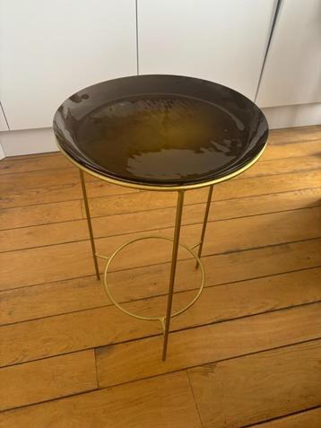 Nachtkastje / Bijzettafel (gekocht voor 90 euro) beschikbaar voor biedingen