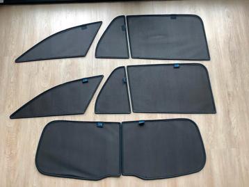 Zonneschermen tbv Mercedes E-klasse Estate (2016 - 2023) beschikbaar voor biedingen