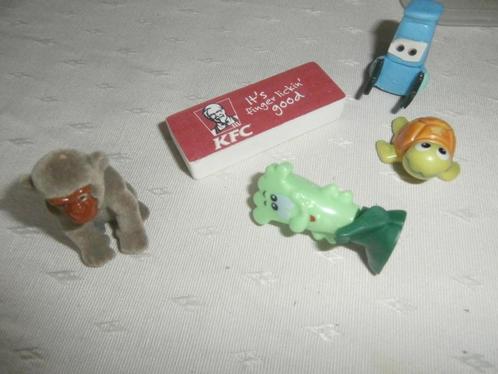 Kleine plastic figuurtjes cars schildpad aap stift gorilla, Kinderen en Baby's, Speelgoed | Overig, Gebruikt, Jongen of Meisje
