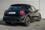 MINI Hatchback Cooper Camden Classic Automaat / Panoramadak, Auto's, Mini, 136 pk, Cruise Control, Met garantie (alle), Zwart