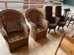 Vintage , mancave cafe , antiek en meer, Huis en Inrichting, Stoelen, Bruin, Ophalen of Verzenden, Info, Info