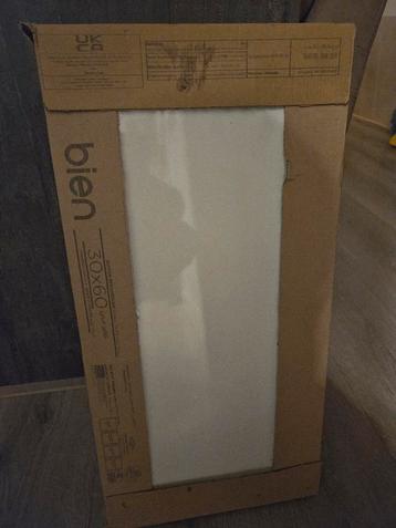 Witte Hoogglans Tegels 30x60 beschikbaar voor biedingen