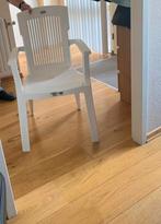12 witte tuinstoelen, Ophalen of Verzenden, Zo goed als nieuw, Kunststof