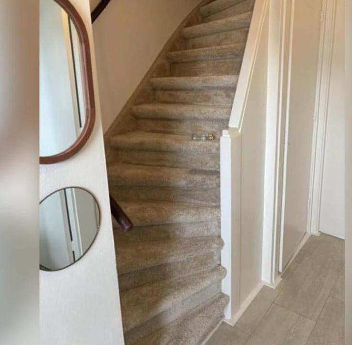 Trap Bekleding Alles İnclusief, Huis en Inrichting, Stoffering | Vloerbedekking, Zo goed als nieuw, Tapijt, minder dan 10 m², Ophalen of Verzenden