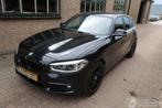 BMW 1-serie BMW 1-serie Higt Executive (bj 2018, automaat), Automaat, Zwart, Benzine, BMW