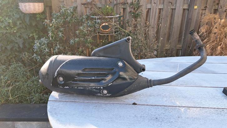Originele Uitlaat Piaggio / Vespa 4T 4V – In topstaat, Fietsen en Brommers, Brommeronderdelen | Scooters, Zo goed als nieuw, Piaggio
