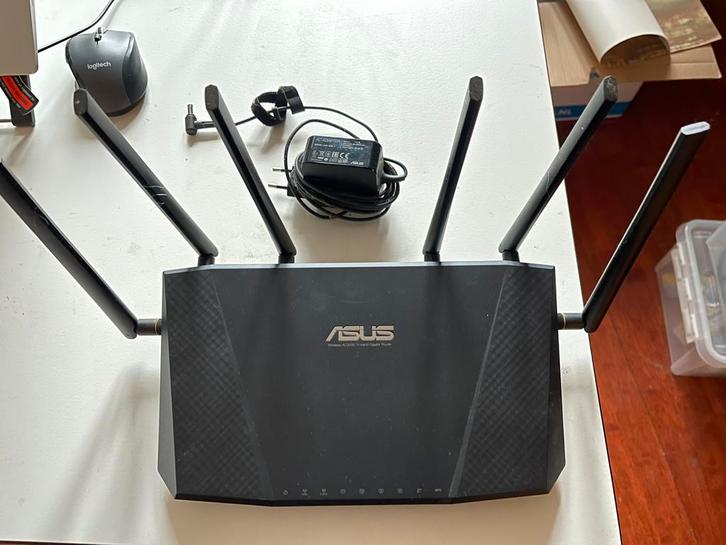 Wifi Router ASUS RT-AC3200, Computers en Software, Routers en Modems, Zo goed als nieuw, Router, Ophalen of Verzenden