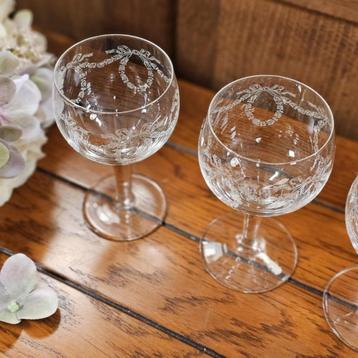 5 Brocante Vintage Ballon Wijn glazen Met Guirlande Graverin beschikbaar voor biedingen