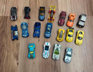Hot Wheels - 18 stuks beschikbaar voor biedingen