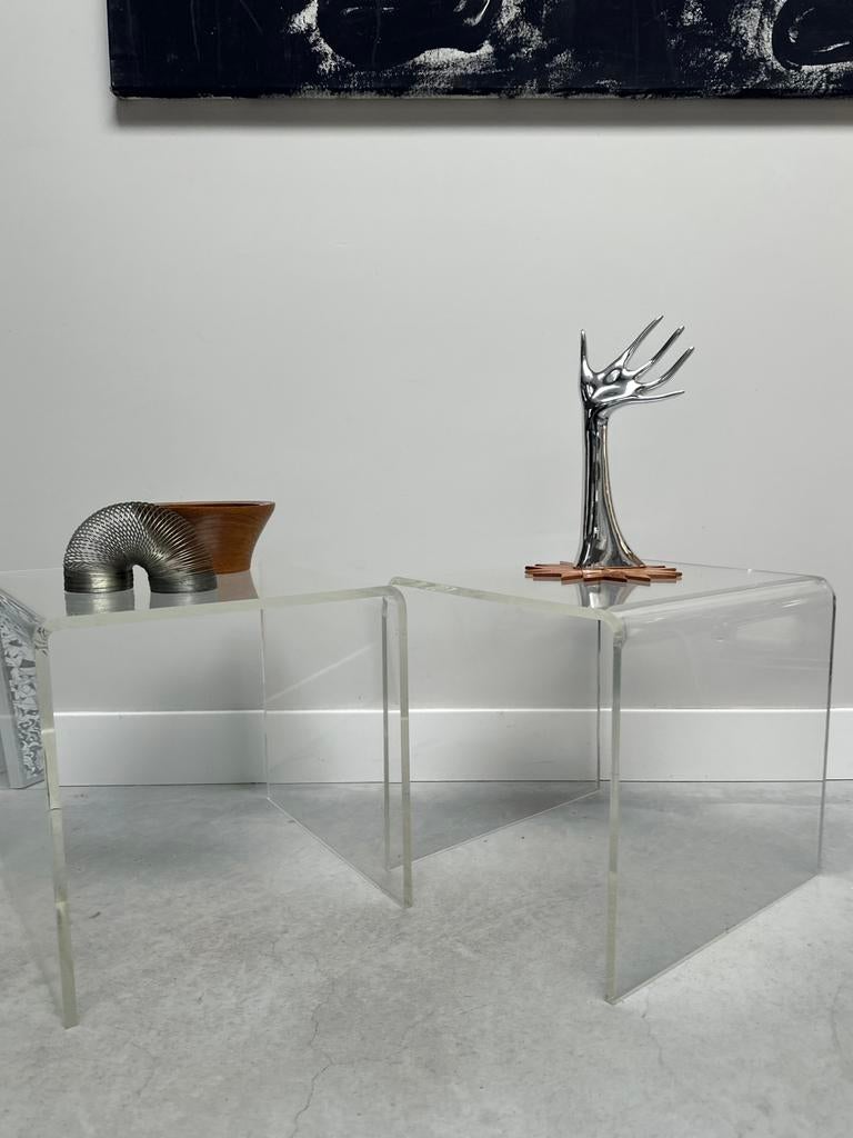 Vintage plexiglas space age bijzettafeltjes nesting tables, Huis en Inrichting, Tafels | Salontafels, Ophalen of Verzenden, Zo goed als nieuw