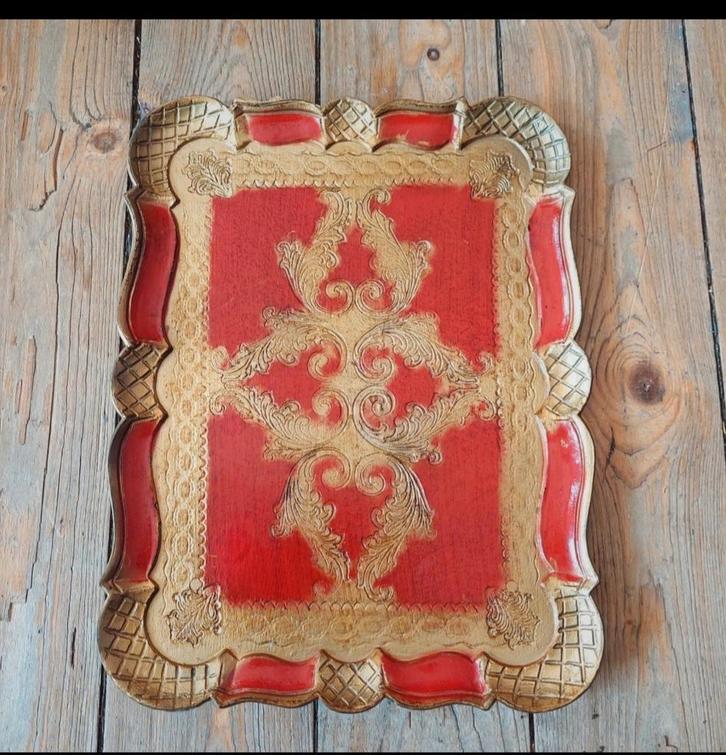 Lucky Vintage Florentijns Dienblad rood & goud, Antiek en Kunst, Curiosa en Brocante, Ophalen of Verzenden