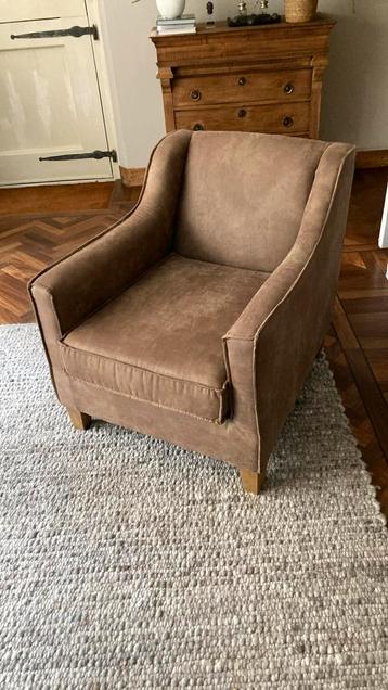 Nieuwe fauteuil nooit gebruikt beschikbaar voor biedingen