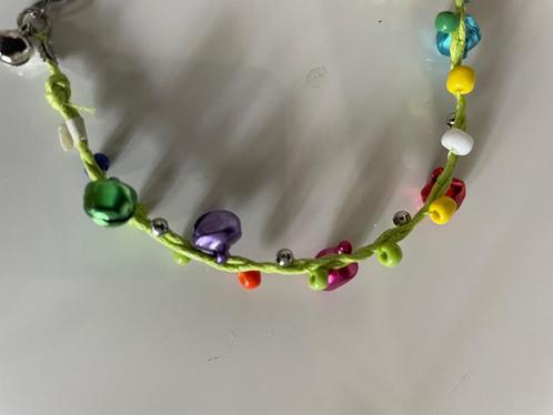 Kastopruiming leuk kleurig hippie armbandje, Sieraden, Tassen en Uiterlijk, Armbanden, Zo goed als nieuw, Ophalen